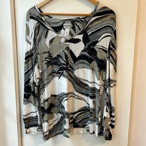 Chicos Size 2 Large Stained glass look 90’s knit shirt floral